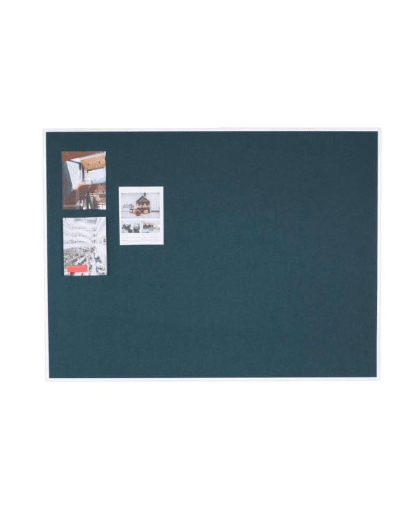 Tableau d'affichage insonorisant EcoSUND monté sur un mur de bureau